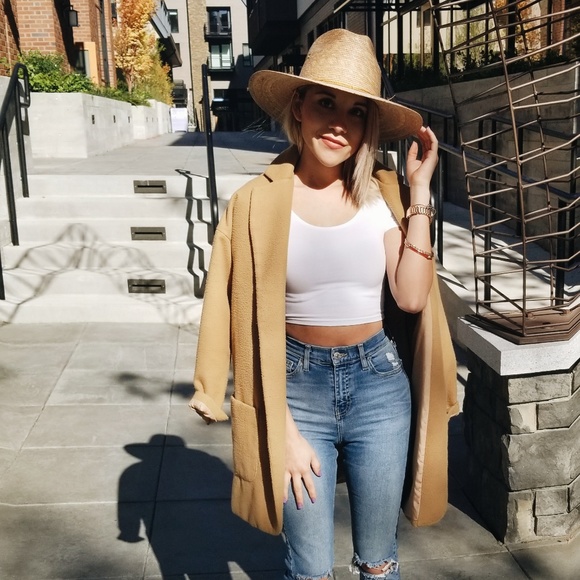 Meet your Posher, Mairani - Picture 2 of 6